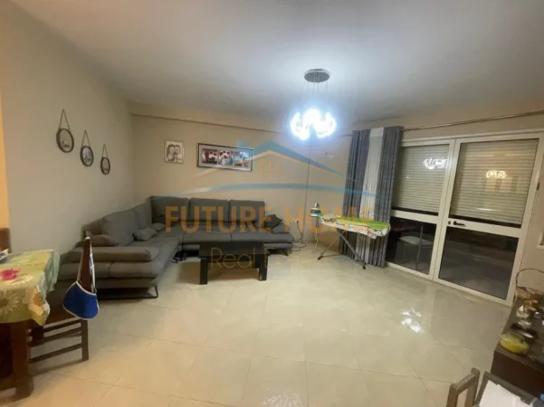shitet apartament 2+1+Ballkon Kati 1, 98 m² 147.000 € (YZBERISHT)