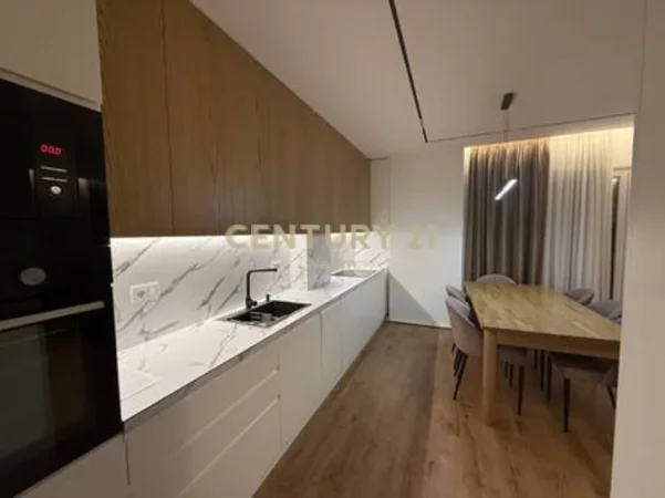 Tirane, jepet me qera apartament 2+1 Kati 6, 102 m² 1.200 €