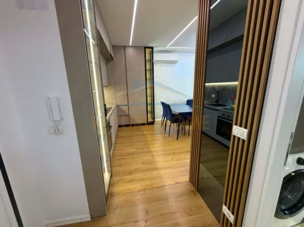 Qera, Apartament 1+1, Unaza e Re. 0696069906