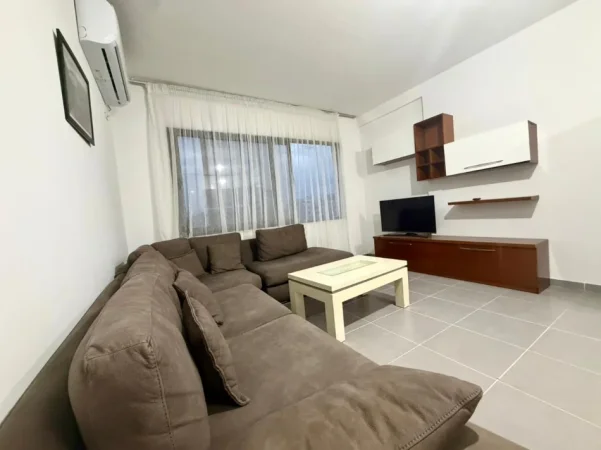 Tirane, jepet me qera apartament 2+1 Kati 6, 106 m² 500 € (Astir tek Bulevard Migjeni)