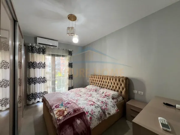 Tirane, jepet me qera apartament 1+1+PARKIM, Kati 6, 66 m² 600 € (RESIDENCA GREEN CITY , Unaza e Re)