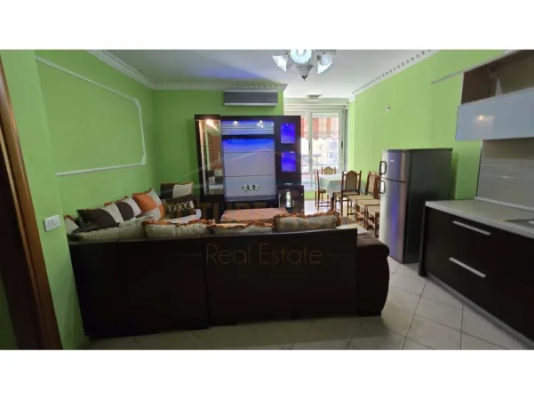 Tirane, jepet me qera apartament 2+1 Kati 1, 90 m² 550 € (ASTIR)