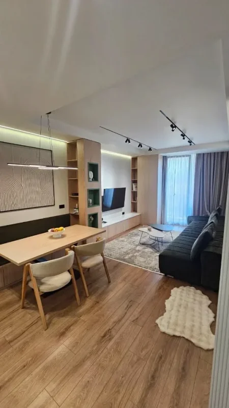 Tirane, jepet me qera apartament 1+1+Aneks+Ballkon Kati 10, 75 m² 850 € (rruga e durresit , prokuroria)