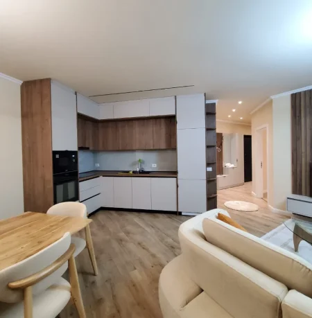 Tirane, jepet me qera apartament 2+1 , 120 m² 1.500 € 