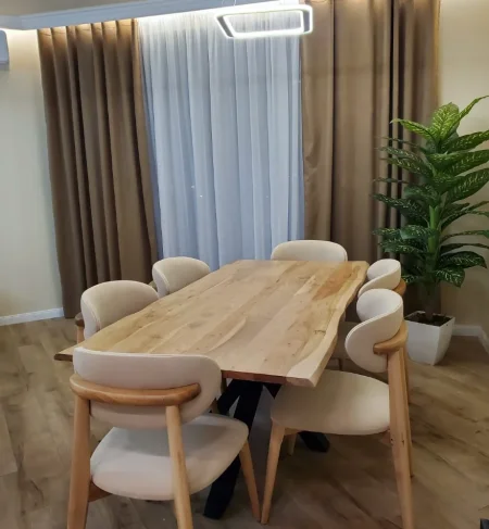 Tirane, jepet me qera apartament 2+1 , 120 m² 1.500 € 