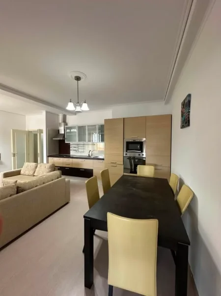 Tirane, shitet apartament 2+1+Ballkon Kati 8, 118 m² 190.000 € (Ali Demi)