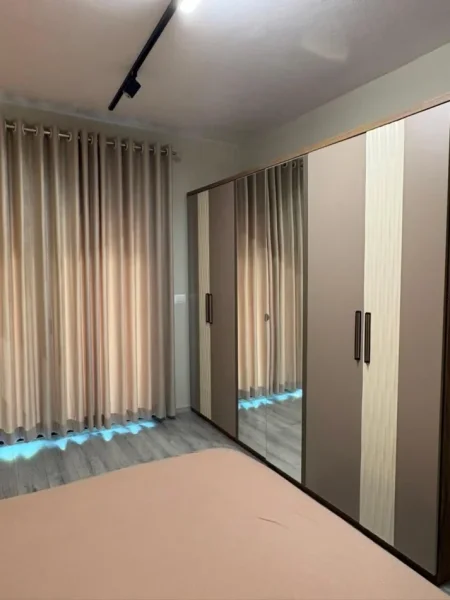 Tirane, jepet me qera apartament 2+1 Kati 4, 110 m² 700 € (American Hospital 3)