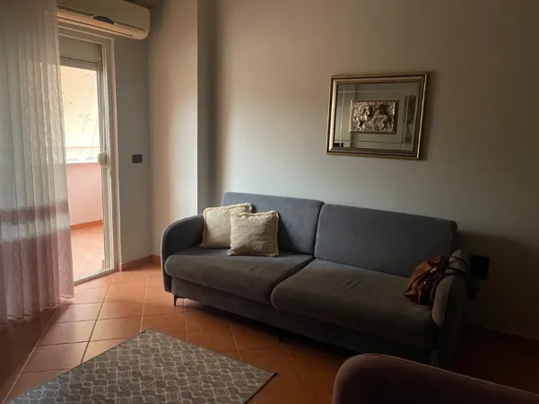 Apartament 2+1 prane nshirakut 60,000 Leke