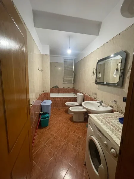 Apartament 2+1 prane nshirakut 60,000 Leke