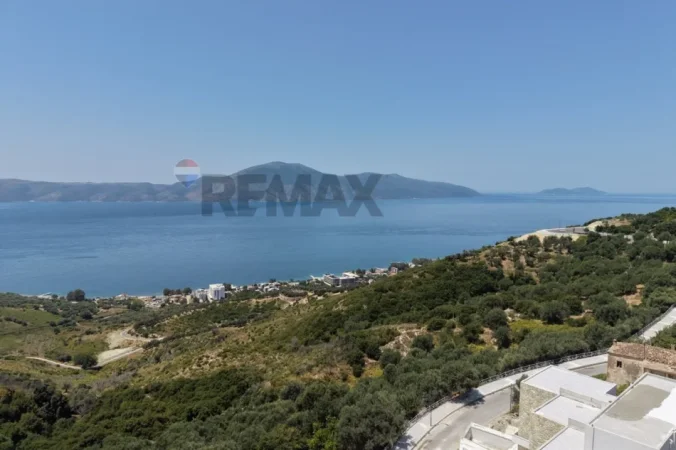 Radhime - Orikum, shitet apartament 1+1+Ballkon , 140 m² 165.150 € (Radhime, Vlore)
