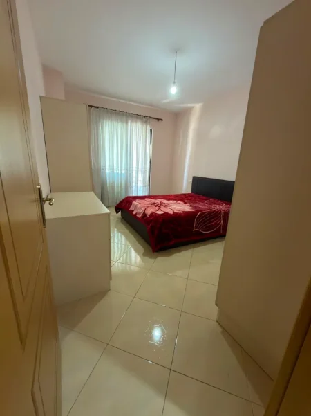 Tirane, jepet me qera apartament 1+1 Kati 6, 70 m² 400 € (Astir)