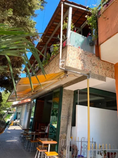 Tirane, shitet shtepi 3+1 Kati 0, 240 m² 550.000 € (Rruga Besa)