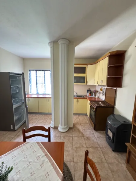 Tirane, shitet apartament 1+1 Kati 11, 65 m² 165.000 € (21 dhjetori)