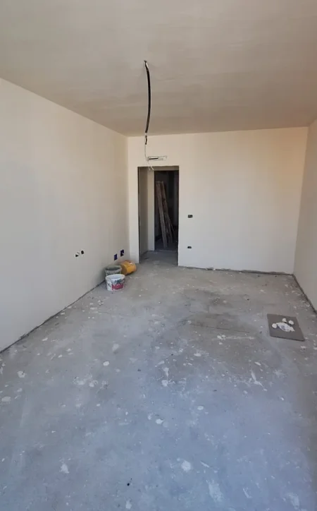 Tirane, shitet apartament 1+1 , 119 m² 487.700 € 