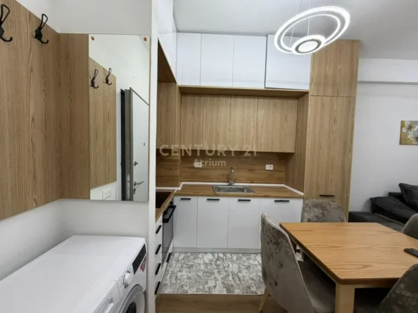 Tirane, shitet apartament 1+1 Kati 2, 47 m² 90.000 €