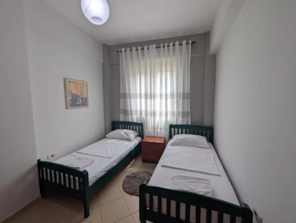 Vlore, jap me qera ditore apartament 2+1+Ballkon Kati 2, 60€