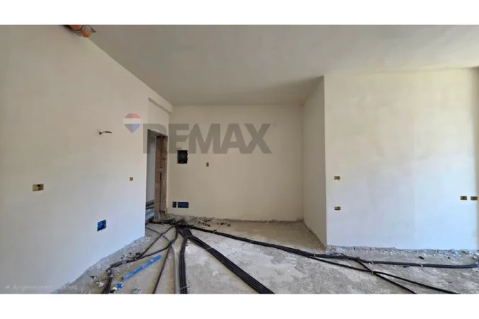 Vlore - Lungomare, shitet apartament 1+1 Kati 6, 89 m² 268.200 € (Lungomare, Vlorë)