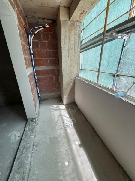 Tirane, shitet apartament 1+1+Ballkon Kati 4, 70 m² 82.250 € (Paskuqan)
