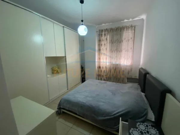 Qera, Apartament 2+1, Kthesa e Kamzës. 0696069906