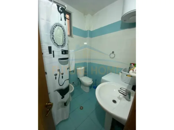 Qera, Apartament 2+1, Kthesa e Kamzës. 0696069906