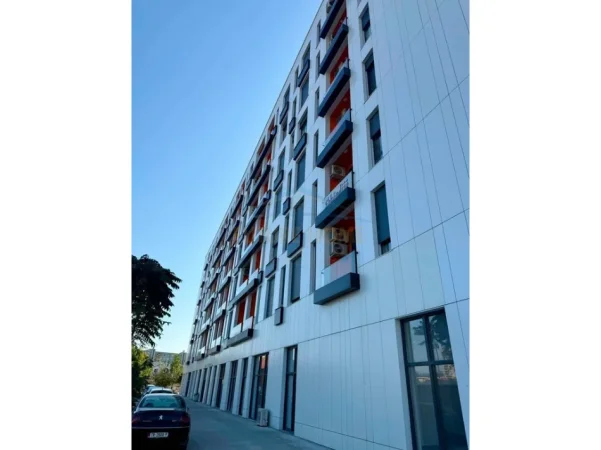 Tirane, jepet me qera apartament 1+1 Kati 3, 65 m² 500 € (Ish Dogana)