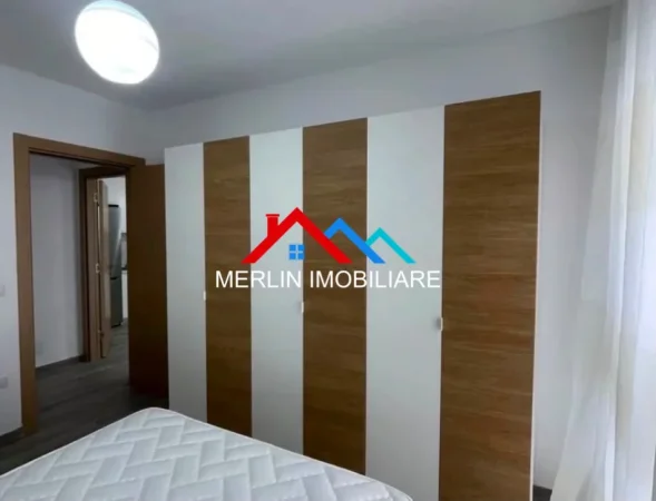 Tirane, jepet me qera apartament 3+1+Ballkon Kati 2, 120 m² 500 € (RRUGA 5 MAJI)