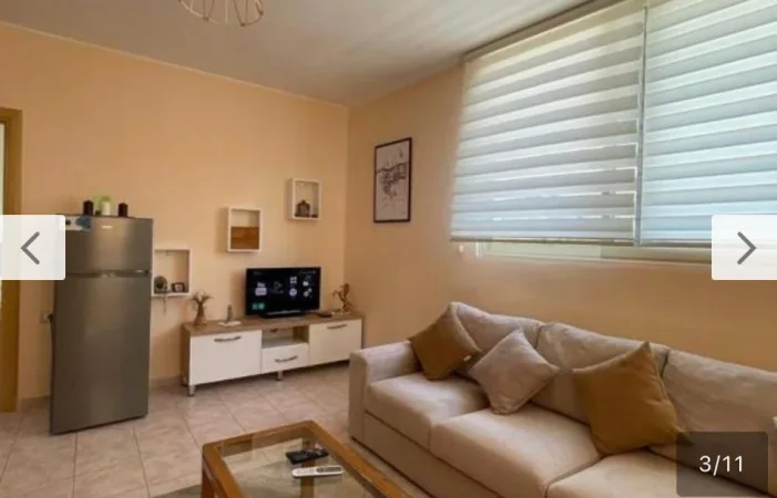 Vlore, jap me qera ditore apartament 2+1 Kati 3, 60€