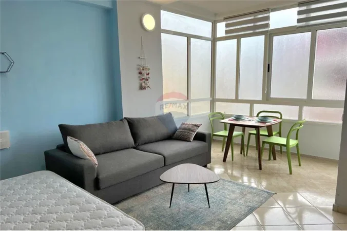 Vlore, shitet apartament Studio Kati 9, 42 m² (Rruga Kosova, Skele, Vlore)