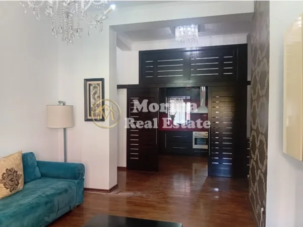 Tirane, jepet me qera apartament 2+1 Kati 4, 950 € (Rruga e Dibrës – Qender)