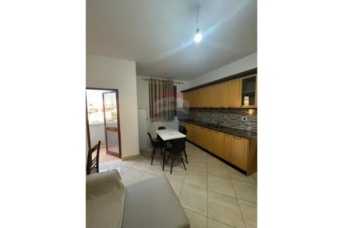 Tirane, jepet me qera apartament 2+1 Kati 4, 103 m²