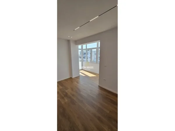 Tirane, shitet apartament 1+1+Ballkon Kati 11, 59 m² 165.000 € (Ekspozita Building, Bulevardi Gjergj Fishta)