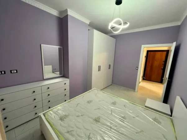 Tirane, shitet apartament 1+1 Kati 2, 67 m² 132.000 € (RRUGA 5 MAJI)