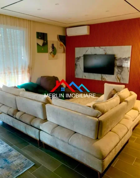 Tirane, jepet me qera apartament 3+1+Ballkon Kati 9, 120 m² 1.068 € (RRUGA E DIBRES)
