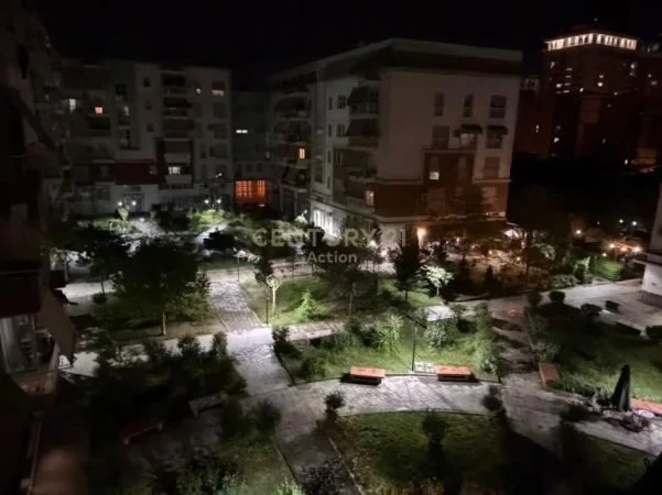 Tirane, shitet nga Pronari, pa-komision apartament 1+1 Kati 3, 1 m² 180.000 € (Jordan Misja)