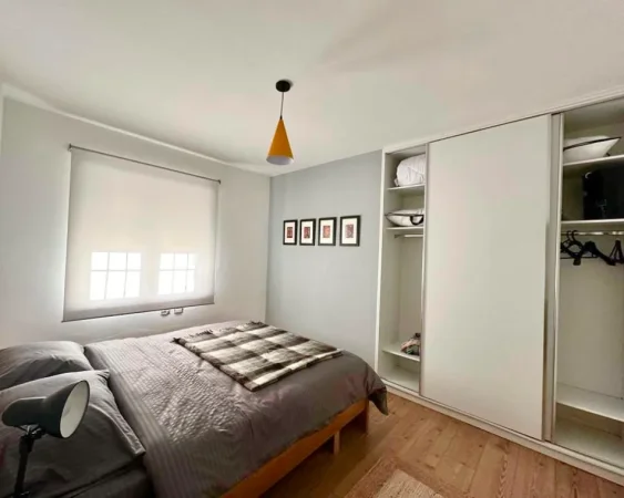 Tirane, jepet me qera apartament 1+1 Kati 1, 77 m² 641 € (Rruga e Elbasanit)
