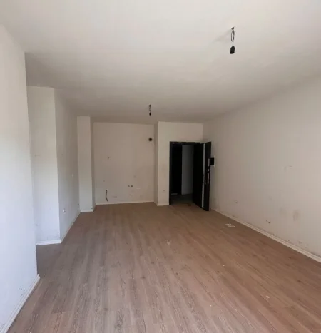 Tirane, shitet apartament 2+1 , 94 m² 150.000 € 