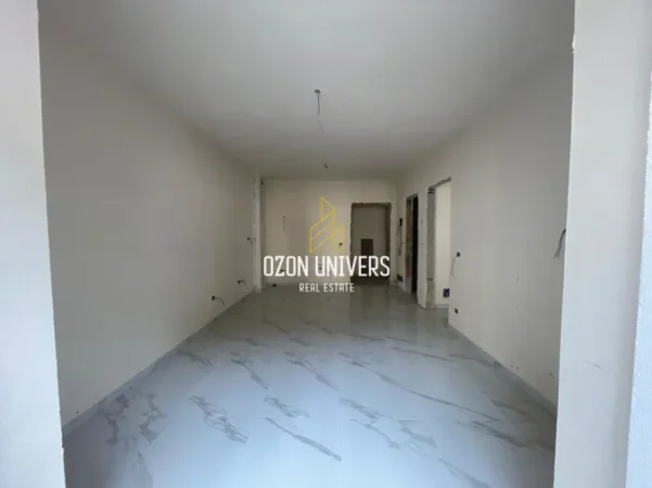 Durres, shitet apartament 1+1+Ballkon Kati 1, 60 m² 99.676 € (Mali i Robit, Golem)