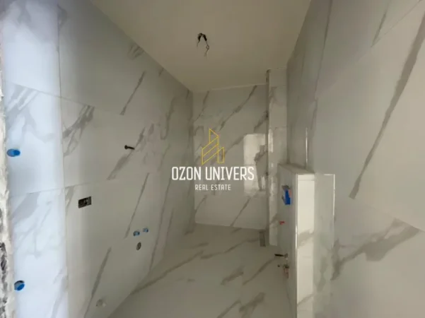 Durres, shitet apartament 1+1+Ballkon Kati 1, 60 m² 99.676 € (Mali i Robit, Golem)