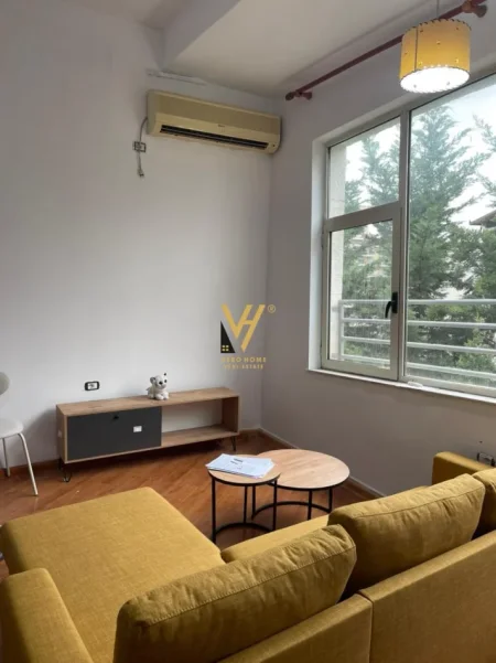 Tirane, jepet me qera apartament 1+1+Ballkon Kati 3, 58 m² 470 € (KOPSHTI ZOOLOGJIK)
