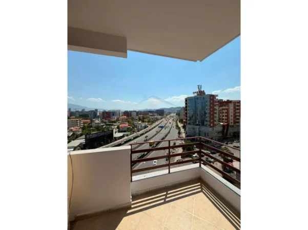 Tirane, shitet apartament 2+1 Kati 7, 101 m² 162.000 € (Unaza e Re)