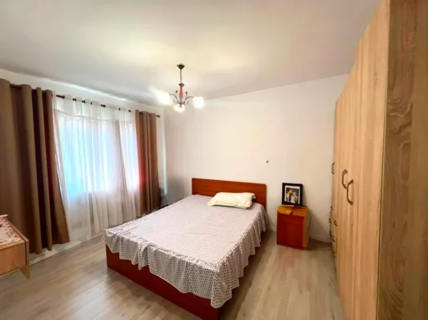 Tirane, shitet apartament 3+1+Ballkon Kati 5, 94 m² 180.000 € (Zogu i Zi)