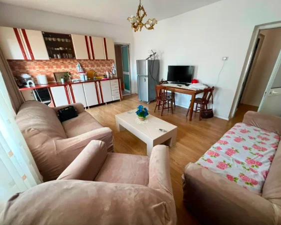 Tirane, shitet apartament 3+1+Ballkon Kati 5, 94 m² 180.000 € (Zogu i Zi)