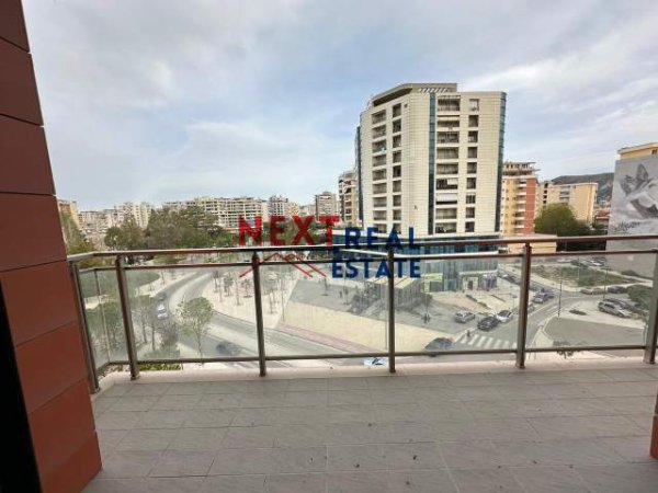 Lungomare, shitet apartament 2+1+A+BLK Kati 8, 125 m² 335.500 Euro