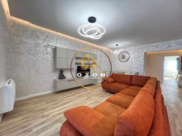 Tirane, jepet me qera apartament 2+1 Kati 2, 133 m² 900 Euro (LIQENI I THATE)