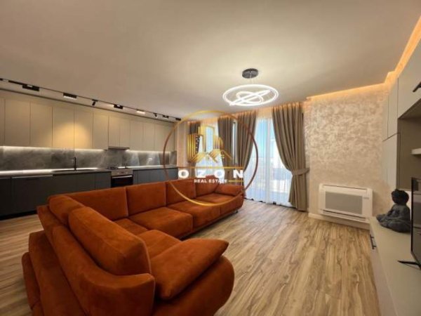 Tirane, jepet me qera apartament 2+1 Kati 2, 133 m² 900 Euro (LIQENI I THATE)