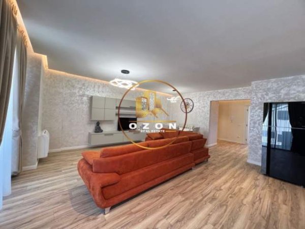 Tirane, jepet me qera apartament 2+1 Kati 2, 133 m² 900 Euro (LIQENI I THATE)