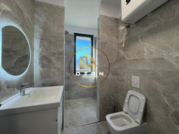 Tirane, jepet me qera apartament 2+1 Kati 2, 133 m² 900 Euro (LIQENI I THATE)