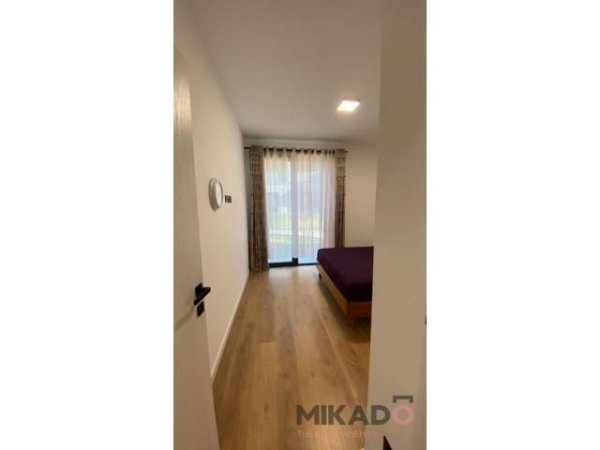 jepet me qera 650 Euro