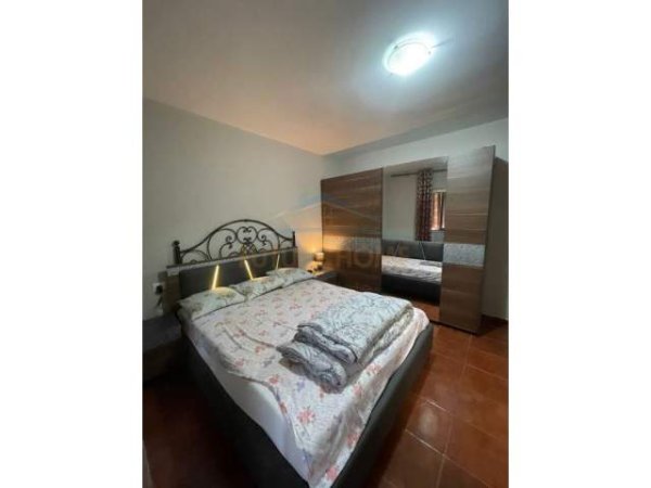 Tirane, jepet me qera apartament 3+1 Kati 9, 124 m² 650 Euro (DB35418)