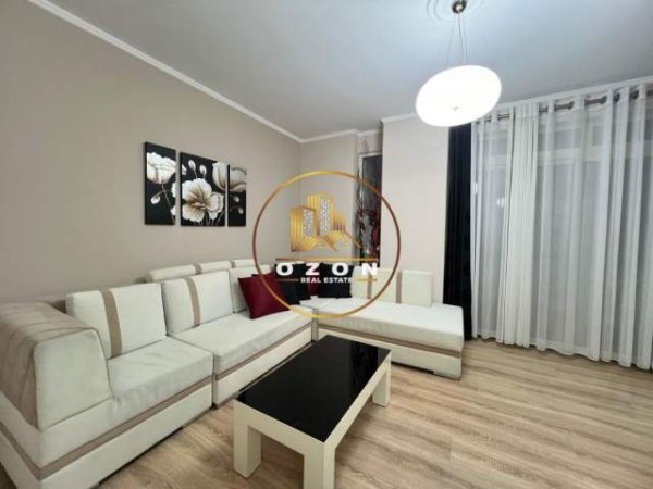 Tirane, jepet me qera apartament 2+1 Kati 4, 112 m² 700 Euro (Tregu Elektrik)